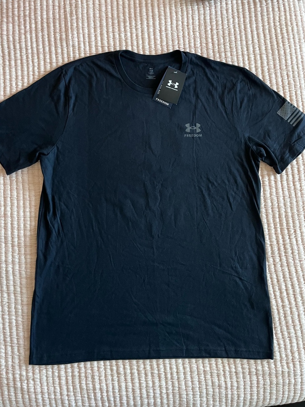 New Under Armour Black Freedom Black Short Sleeve tee t shirt size large